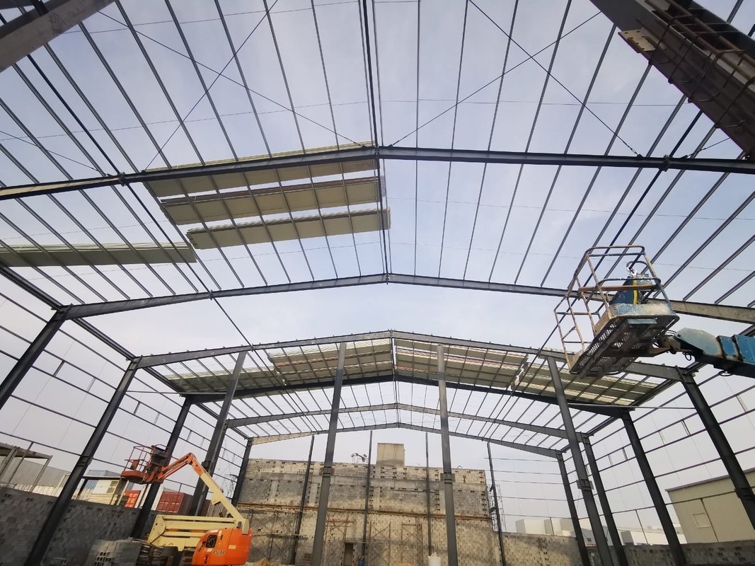 Tòa nhà xưởng xây dựng cấu trúc thép tiền chế cho chuồng ngựa và trang trại ngựa