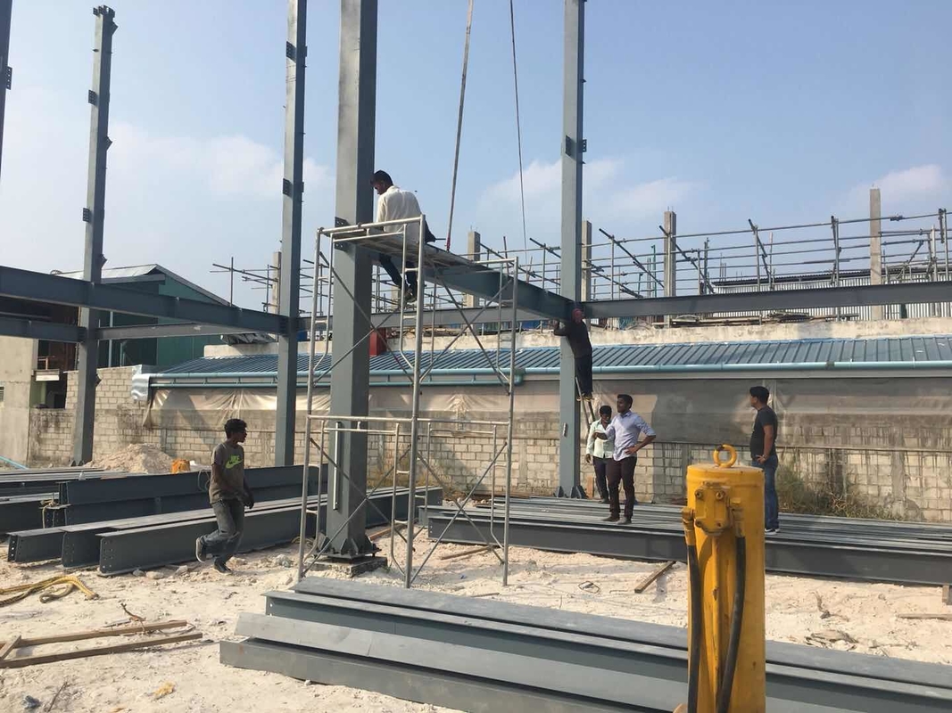 Thép cao thép Prefabricated Steel Structure Building Frame Homes For Maldives Sử dụng vật liệu cách nhiệt