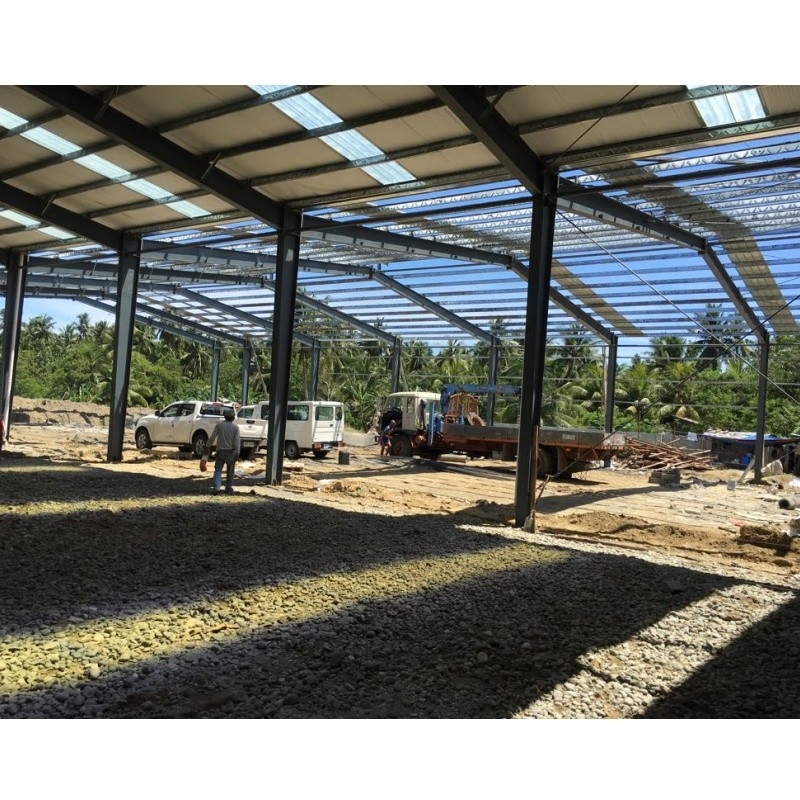 Xuất khẩu sang Philippines Brick Wall Hot Dip Galvanized C-Shaped Steel Galvanized Frame Cho Tòa nhà kho
